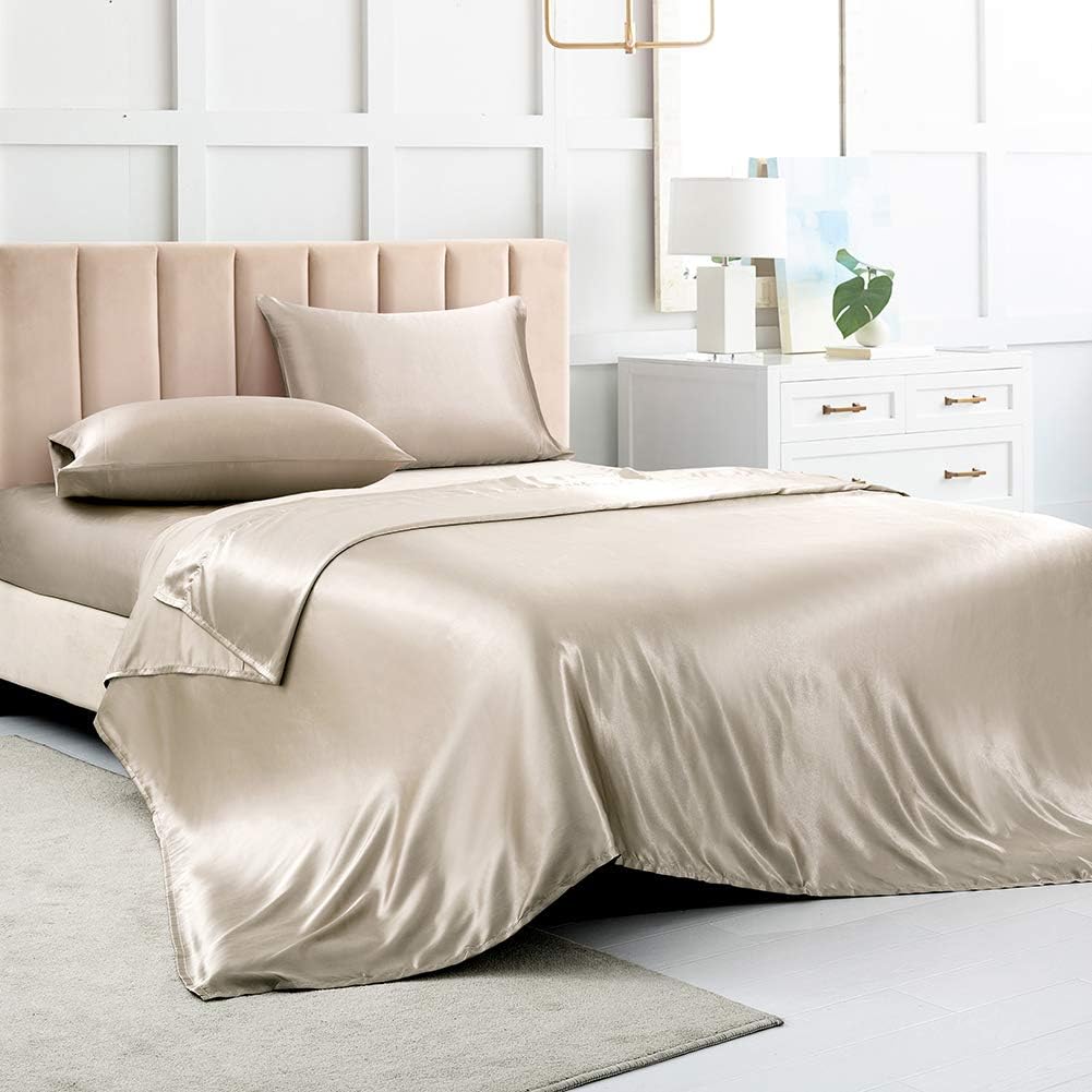 Satin Bed Sheets King Size Sheets, Silver Grey Silk Sheets, 4 - Pieces Soft Bedding Set with 1 Deep Pocket Fitted Sheet,1 Flat Sheet,2 Pillowcase