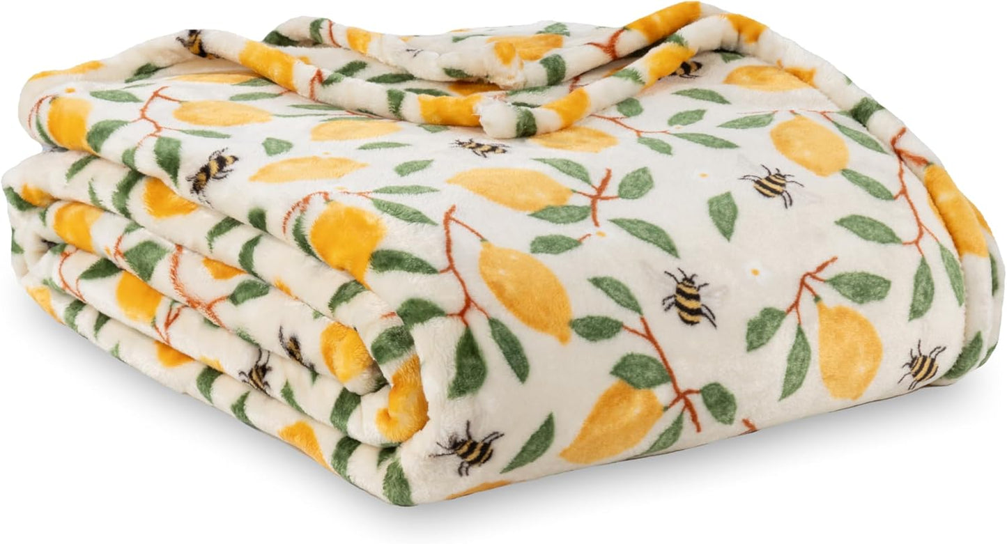 Berkshire Blanket-Classic Heavyweight Soft Printed VelvetLoft® Plush Blanket, Full/Queen Size Soft Fuzzy Warm Blanket for Couch Sofa Bed, Stripe Cream, 90in x 90in