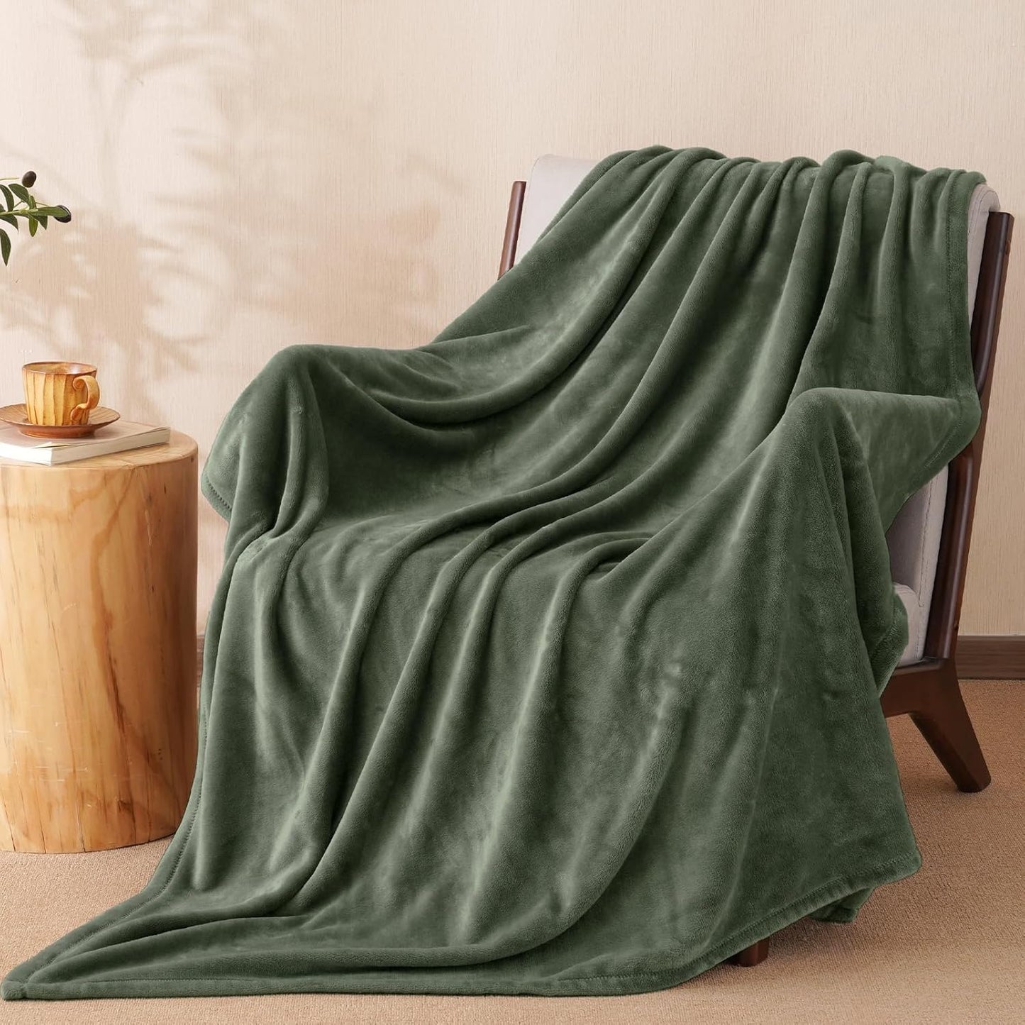 PHF Ultra Soft Fleece Blanket Twin Size, No Shed No Pilling Luxury Plush Cozy 300GSM Lightweight Blanket for Bed, Couch, Chair, Sofa Suitable for All Season, 66" x 90", Khaki
