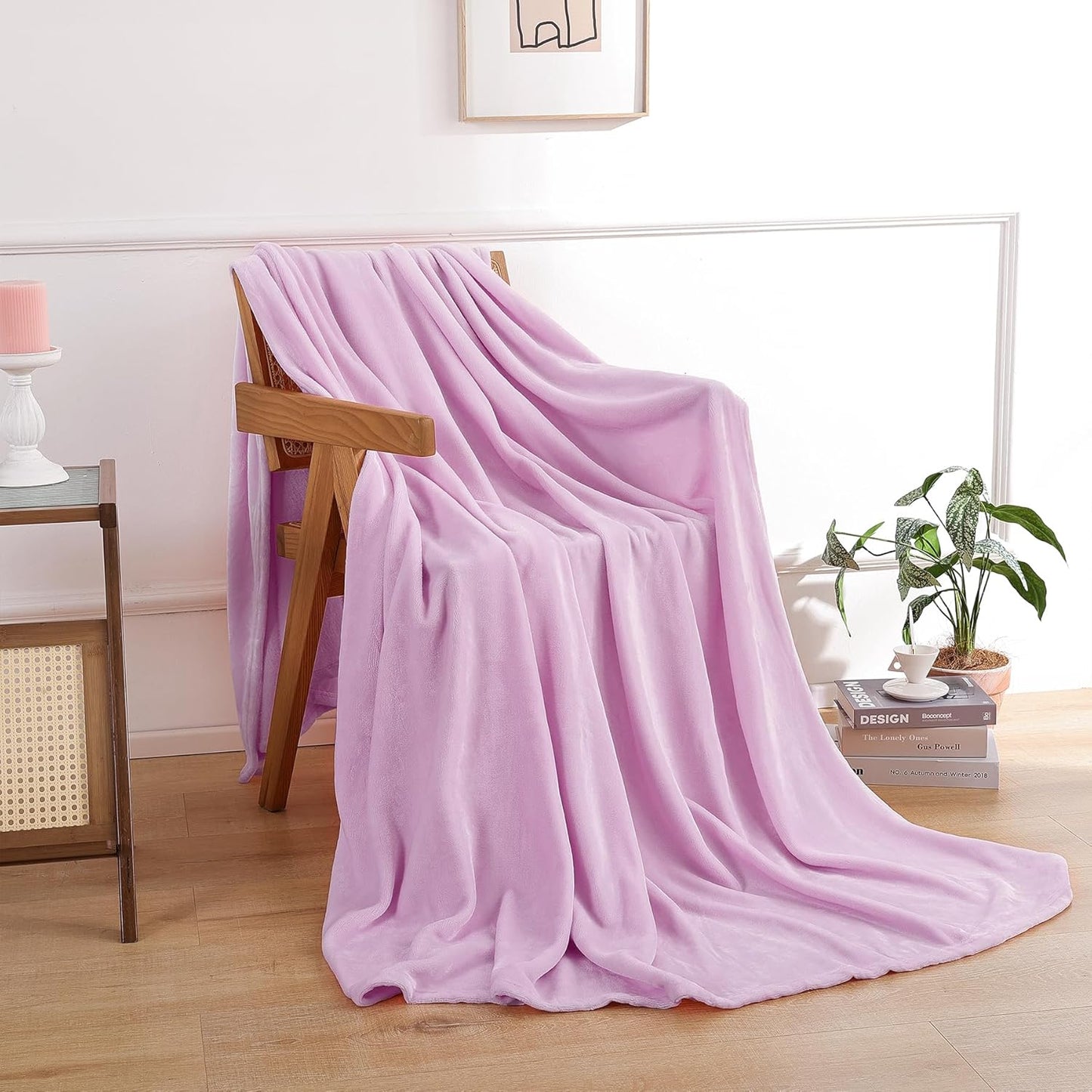 Fleece Throw Blanket for Couch, Luxury Plush Cozy Fuzzy Blankets Microfiber, Super Soft, Warm, Lightweight, Sofa, Travel, Camping, All Seasons Suitable, 50x60 Inches