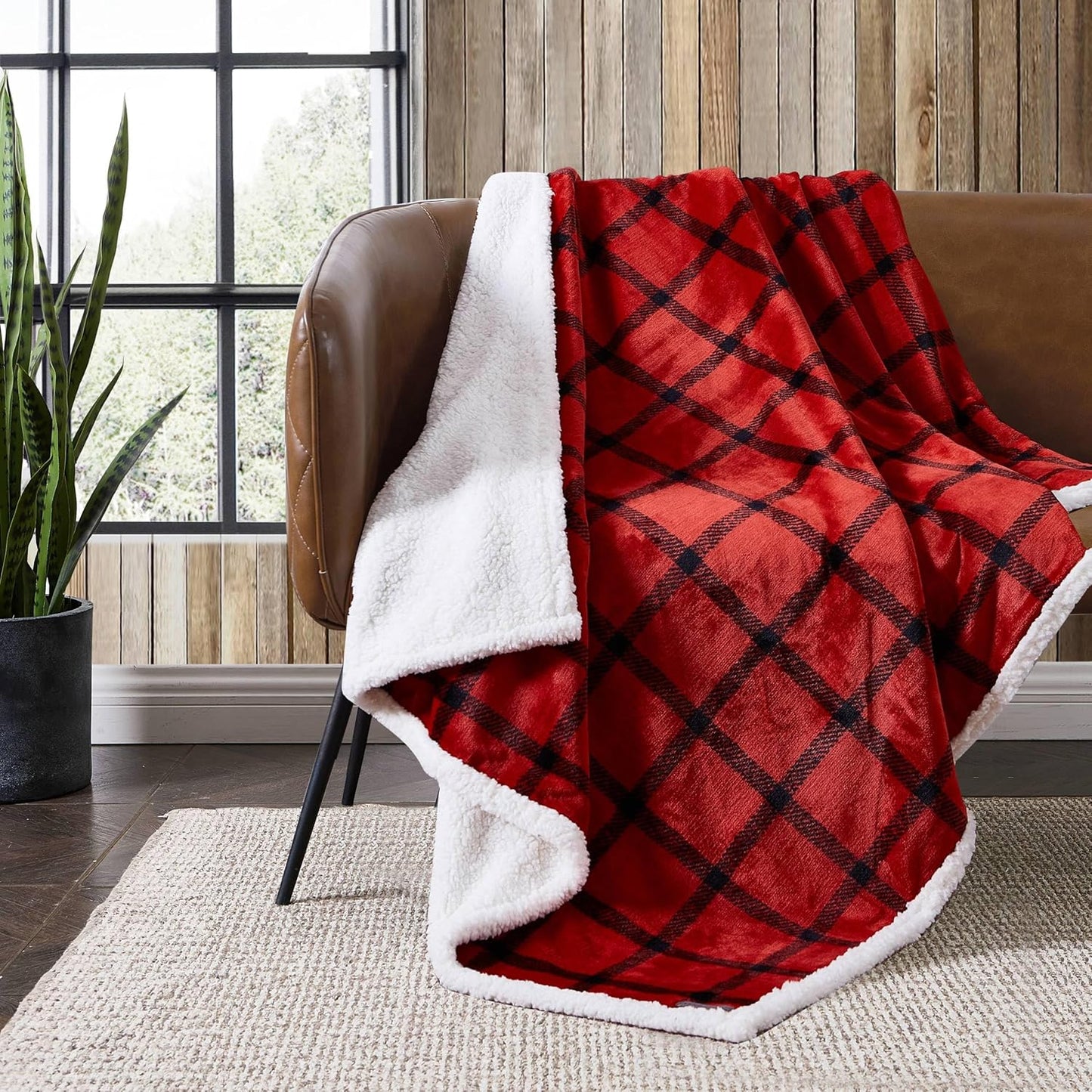 Eddie Bauer - Blanket, Super Soft Reversible Sherpa & Brushed Fleece Bedding, Throw Blankets for Couch, Ideal for Lounging (Clyde Hill Stripe)