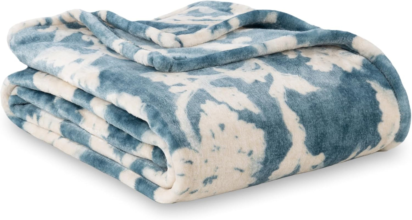 Berkshire Blanket-Classic Heavyweight Soft Printed VelvetLoft® Plush Blanket, Full/Queen Size Soft Fuzzy Warm Blanket for Couch Sofa Bed, Stripe Cream, 90in x 90in