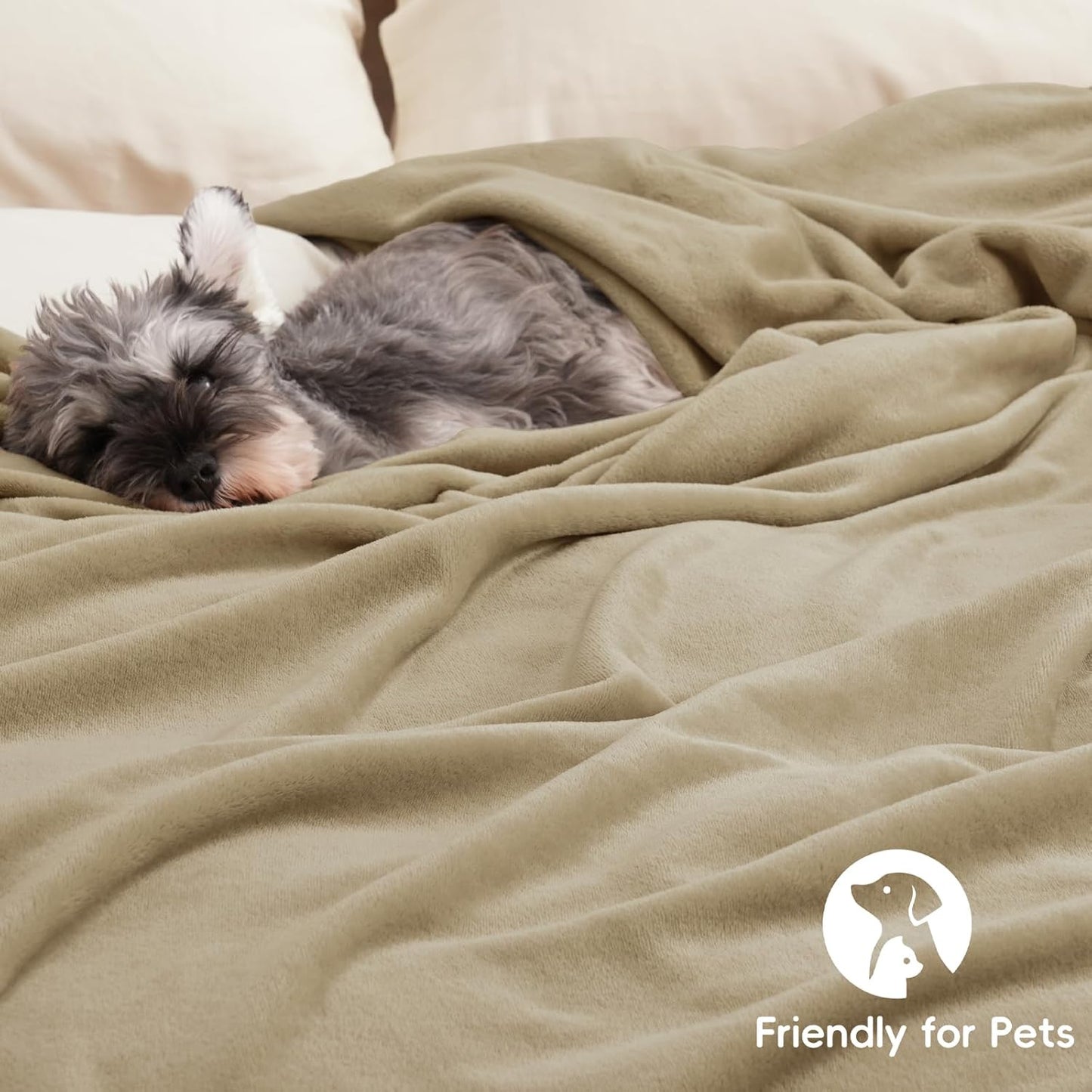 PHF Ultra Soft Fleece Blanket Twin Size, No Shed No Pilling Luxury Plush Cozy 300GSM Lightweight Blanket for Bed, Couch, Chair, Sofa Suitable for All Season, 66" x 90", Khaki