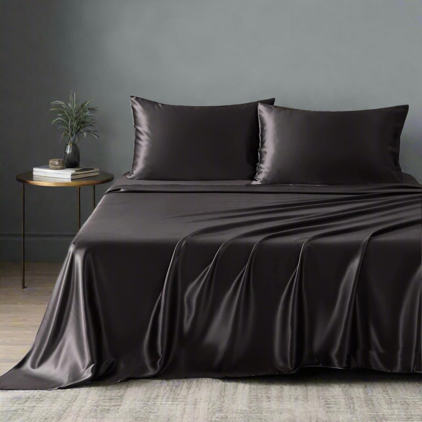 Mulberry Park 100% Pure Mulberry Silk 4-Piece Sheet Set - 19 Momme, Grade 6A - Oeko-TEX Certified - Black, King