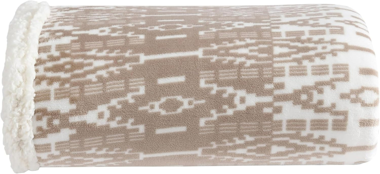 Eddie Bauer - Blanket, Super Soft Reversible Sherpa & Brushed Fleece Bedding, Throw Blankets for Couch, Ideal for Lounging (Clyde Hill Stripe)