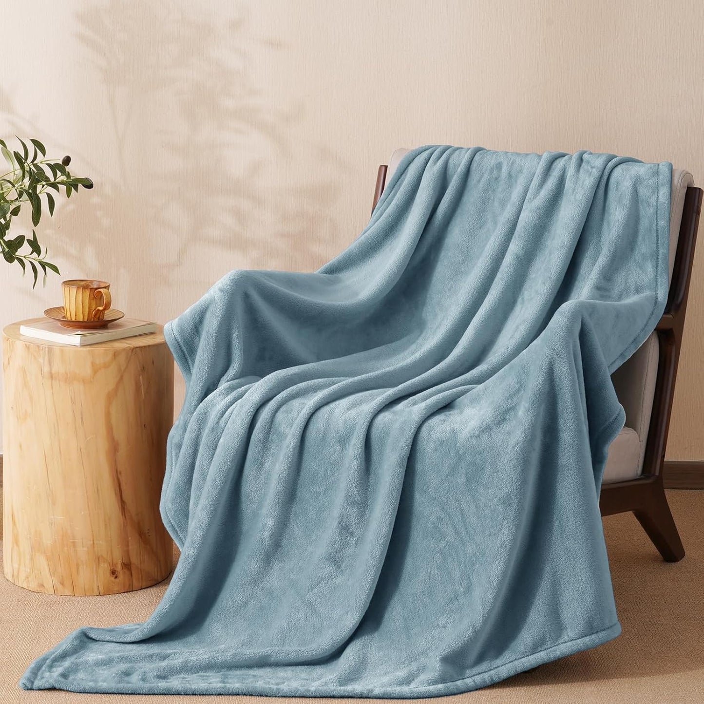 PHF Ultra Soft Fleece Blanket Twin Size, No Shed No Pilling Luxury Plush Cozy 300GSM Lightweight Blanket for Bed, Couch, Chair, Sofa Suitable for All Season, 66" x 90", Khaki