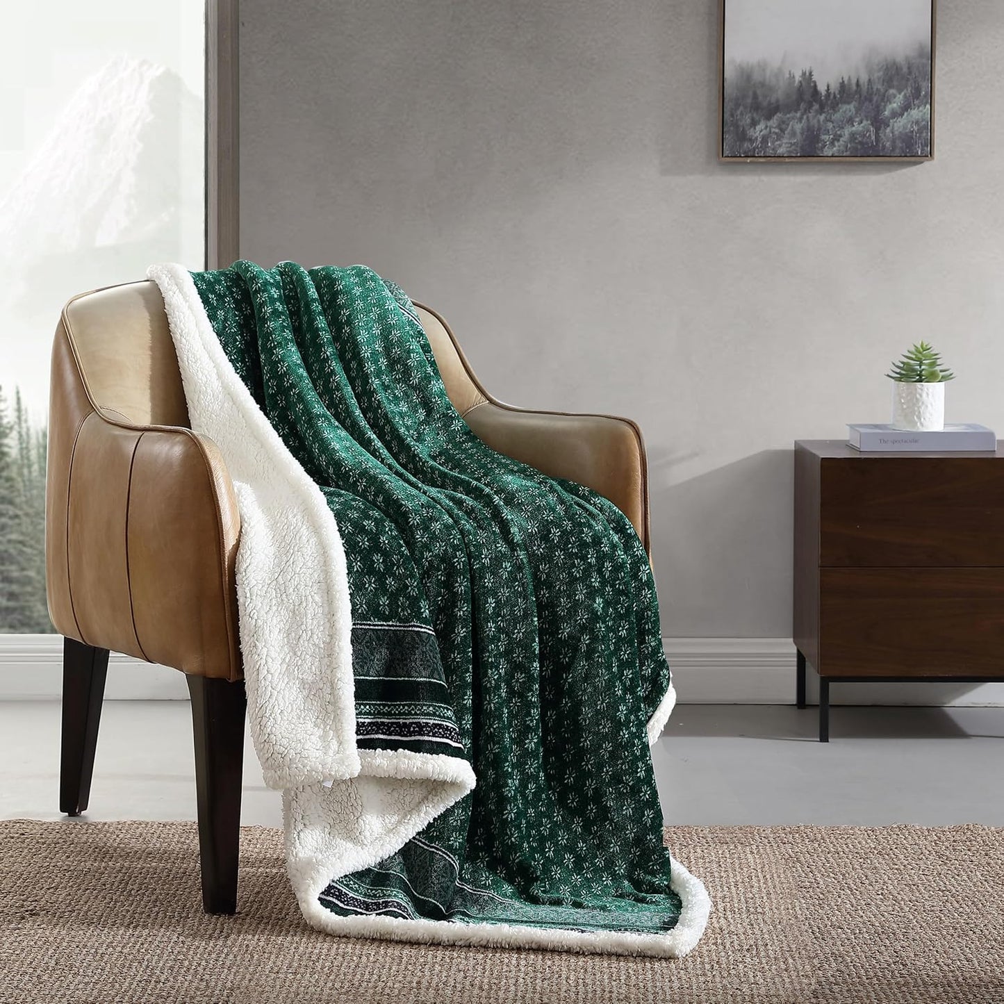 Eddie Bauer - Blanket, Super Soft Reversible Sherpa & Brushed Fleece Bedding, Throw Blankets for Couch, Ideal for Lounging (Clyde Hill Stripe)